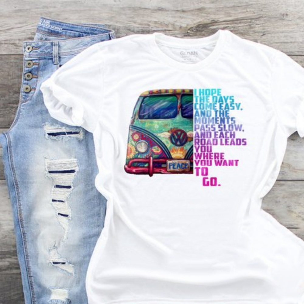 DAYS COME EASY TEE